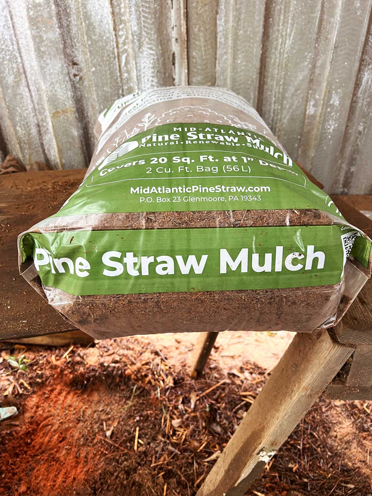 Shredded Pine Straw Bags of Mulch - 2 Cu. Ft. Bags (2 Bags per Box)